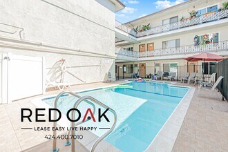 4737 Orion Ave in Los Angeles, CA - Building Photo - Building Photo
