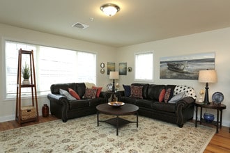 Key Grove Farms in Keyport, NJ - Building Photo - Interior Photo