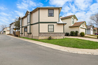 3203 Stoney Square in San Antonio, TX - Building Photo - Building Photo