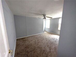 126 S 11th St in Pittsburgh, PA - Building Photo - Building Photo