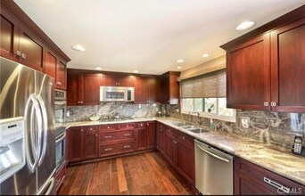 16411 Lazare Ln in Huntington Beach, CA - Building Photo - Building Photo