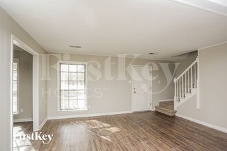 7931 Carol Elaine Cir in Memphis, TN - Foto de edificio - Building Photo