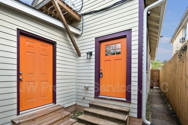 property at 2120 New Orleans St