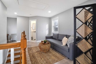 184 Creek Rd in Wading River, NY - Building Photo - Building Photo