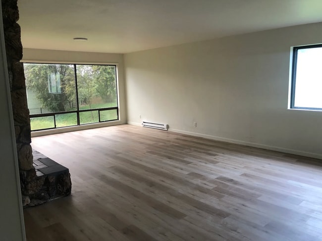 5739 Vista Dr in Ferndale, WA - Building Photo - Building Photo