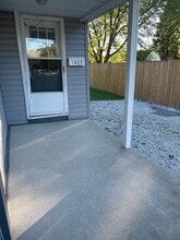 1463 Exmouth St in Sarnia, ON - Building Photo - Building Photo
