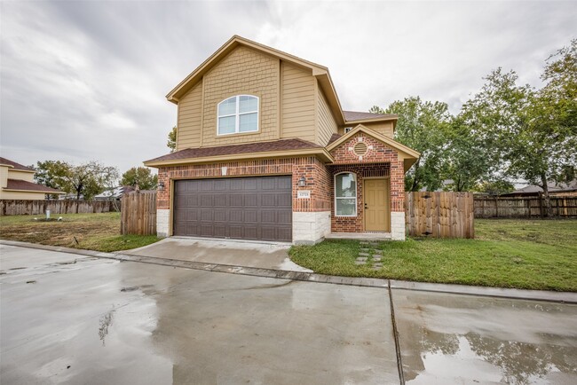 property at 12721 Plummersville St