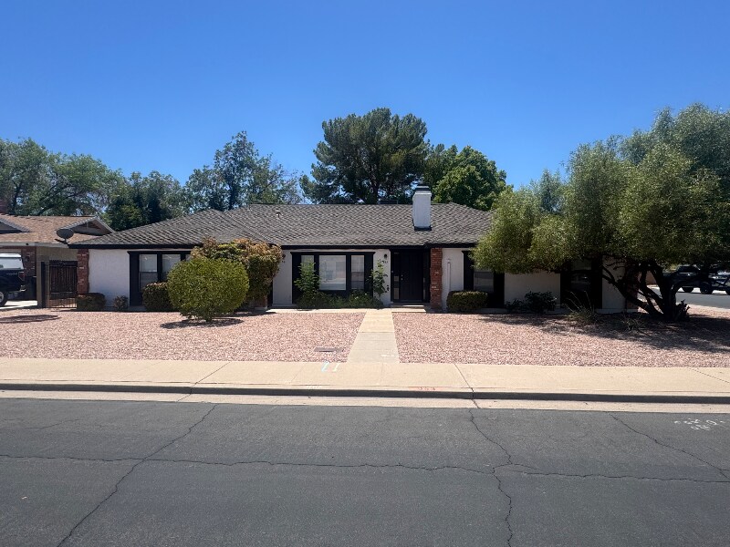 861 W 8th Pl in Mesa, AZ - Building Photo