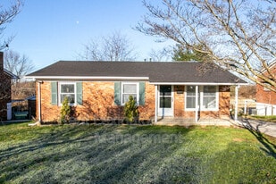 145 Newcastle St in Lexington, KY - Building Photo