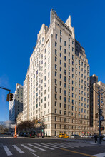 898 Madison Ave in New York, NY - Building Photo - Building Photo