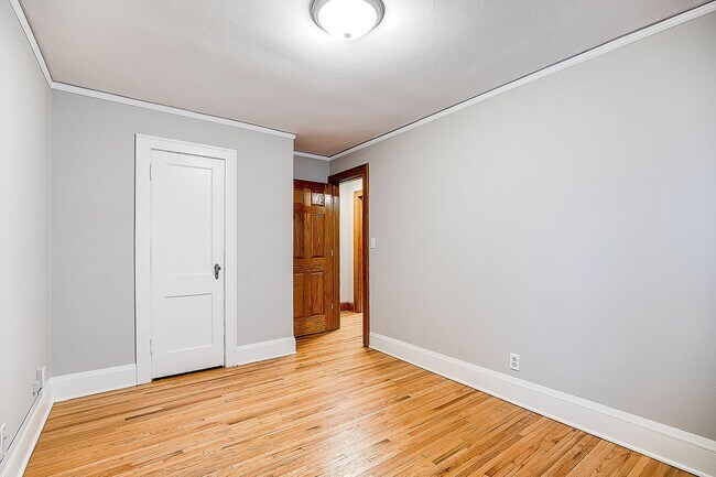 1499 Cleveland Ave N-Unit -#1 in St. Paul, MN - Building Photo - Building Photo