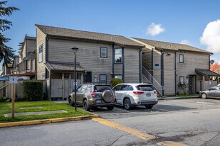 Knightsbridge in Richmond, BC - Building Photo