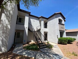 2615 W Gary Ave in Las Vegas, NV - Building Photo