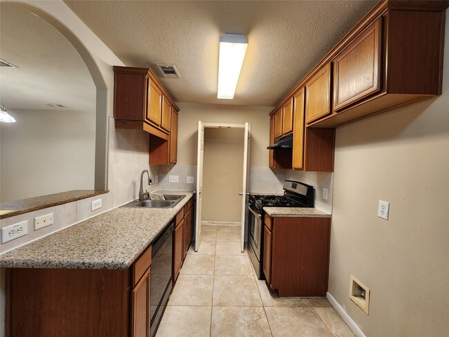 property at 11111 Valley Kings Dr