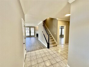 3908 SW Hawthorne St in Bentonville, AR - Foto de edificio - Building Photo