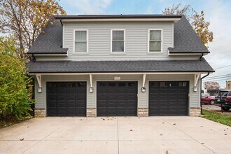 1605 Elmwood Ave in Columbus, OH - Building Photo - Building Photo
