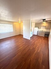 211 W Orange St in Santa Maria, CA - Building Photo - Building Photo