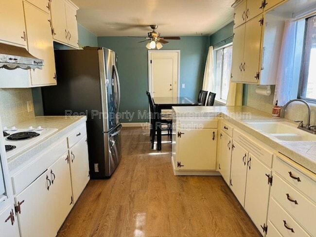 3536 E Behymer Ave in Clovis, CA - Building Photo - Building Photo