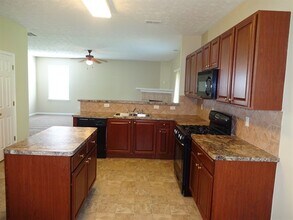 7105 Flagstone Pl in Union City, GA - Building Photo - Building Photo