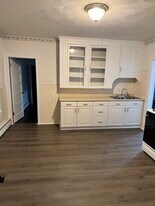 26 Wallace St, Unit 3rd floor in Providence, RI - Building Photo