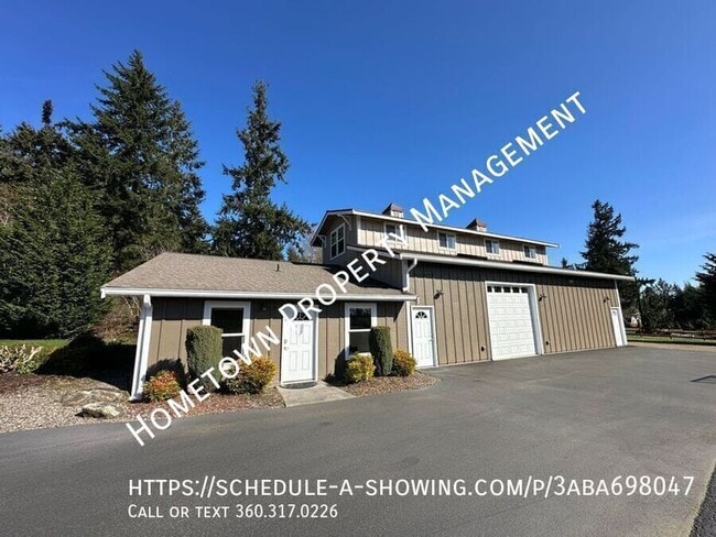 property at 4047 Legacy Dr NE