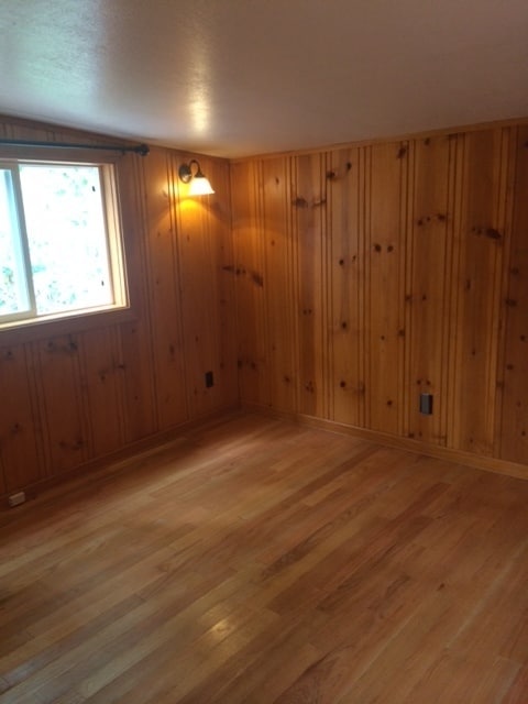 property at 1029 Austin Ave