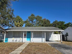 6343 5th Ave S in St. Petersburg, FL - Building Photo