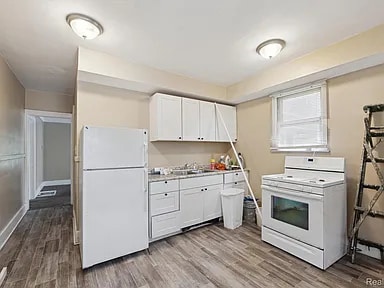 8343 American St, Unit 2 in Detroit, MI - Building Photo - Building Photo