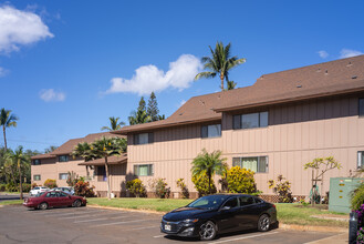 Kihei Bay Vista in Kihei, HI - Foto de edificio - Building Photo