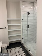 1339 E St SE in Washington, DC - Foto de edificio - Building Photo