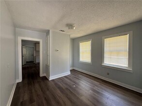 1206 Alba St in Mobile, AL - Building Photo - Building Photo