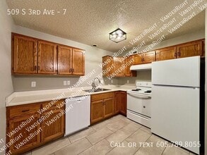 509 3rd Ave in Brandon, SD - Building Photo - Building Photo