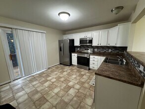 1810 Broadway St in Lynchburg, VA - Building Photo - Building Photo