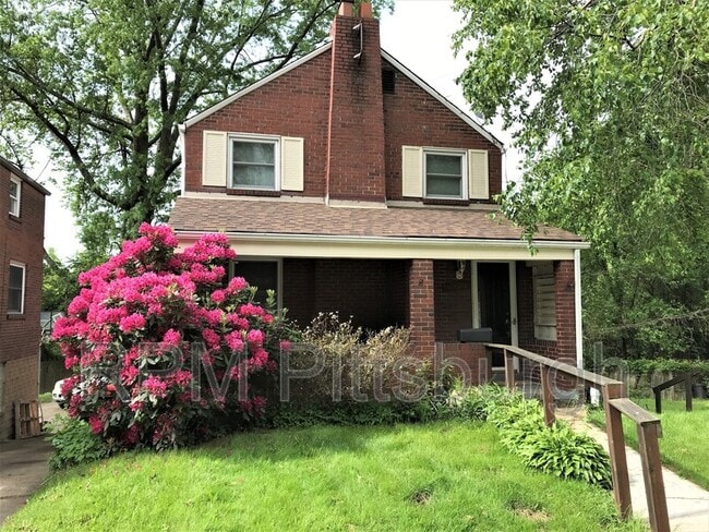 property at 1685 Doyle St