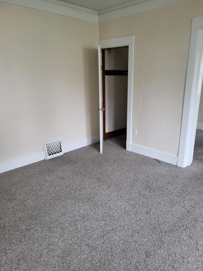 4420 8th Ave in Rock Island, IL - Foto de edificio - Building Photo