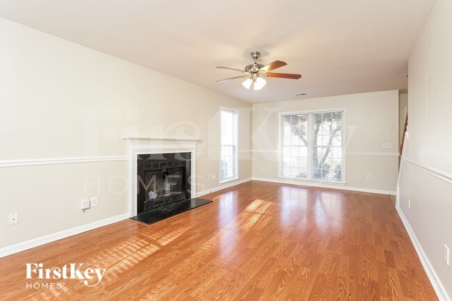 3121 Southhampton Dr in Jamestown, NC - Building Photo - Building Photo