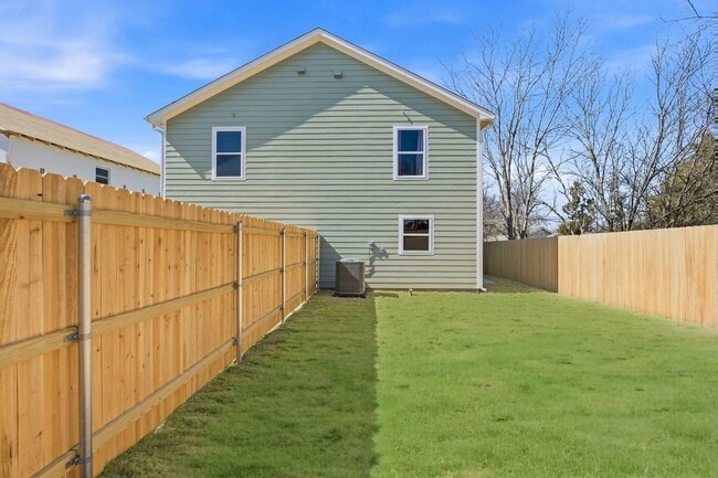 1536 Alexander Ave in Waco, TX - Building Photo - Building Photo