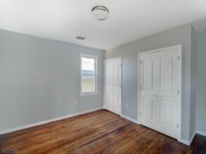 156 Crystal St in North Arlington, NJ - Building Photo - Building Photo