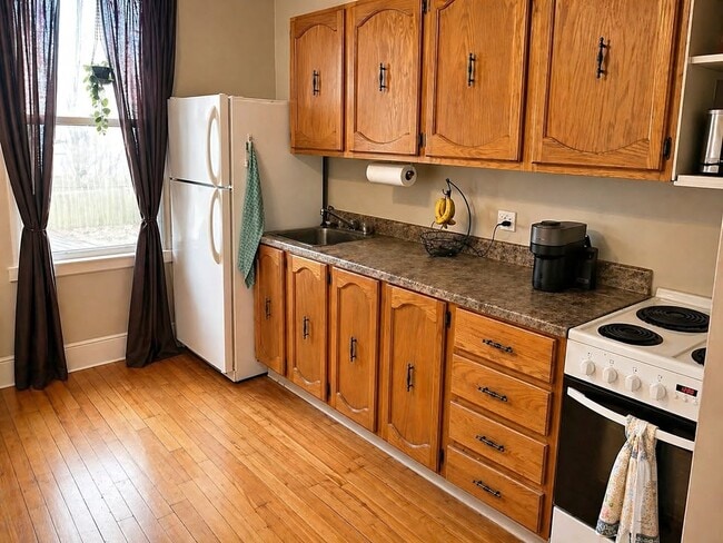 property at 275 Dominion St