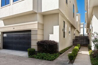 94 N Hutcheson St in Houston, TX - Building Photo - Building Photo