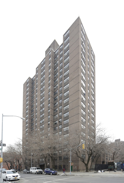 Betances I in Bronx, NY - Building Photo