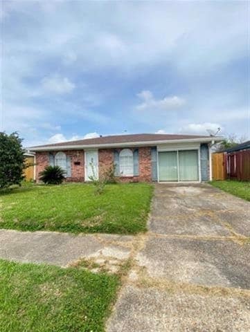 property at 1157 Beechwood Dr