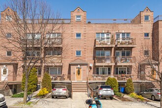 589 17th St in Brooklyn, NY - Building Photo - Building Photo