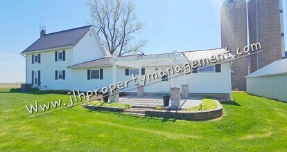 13502 N Damascus Rd in Winslow, IL - Building Photo - Building Photo