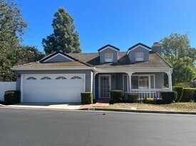 448 Algonquin Dr in Simi Valley, CA - Building Photo