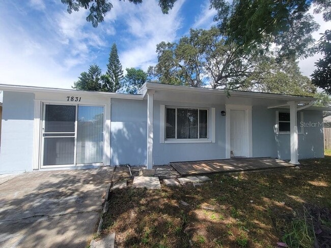 7831 Sagebrush Dr in Port Richey, FL - Building Photo - Building Photo