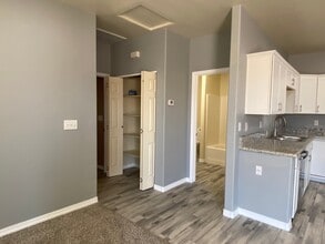 2699 Cll De Mercado, Unit 2699 Calle De Mercado in Bullhead City, AZ - Building Photo - Building Photo