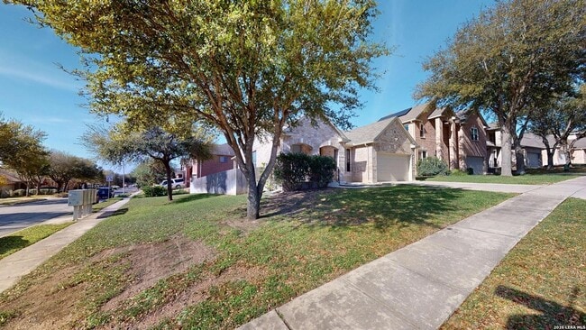101 Springtree Cliff in Cibolo, TX - Foto de edificio - Building Photo