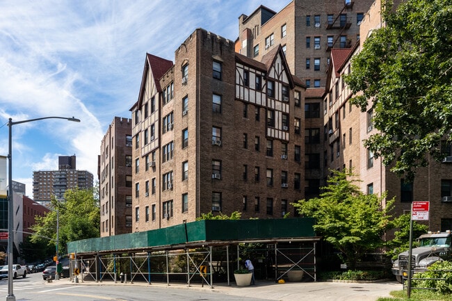 3875 Waldo Ave in Bronx, NY - Building Photo - Building Photo
