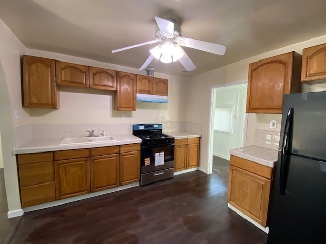 property at 14604 Condon Ave